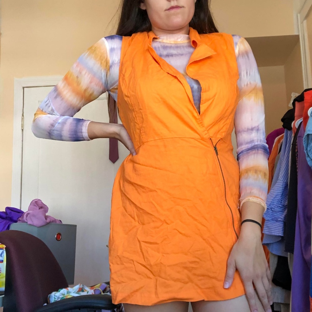 Urban Outfitters, Orange secret romper, Size M